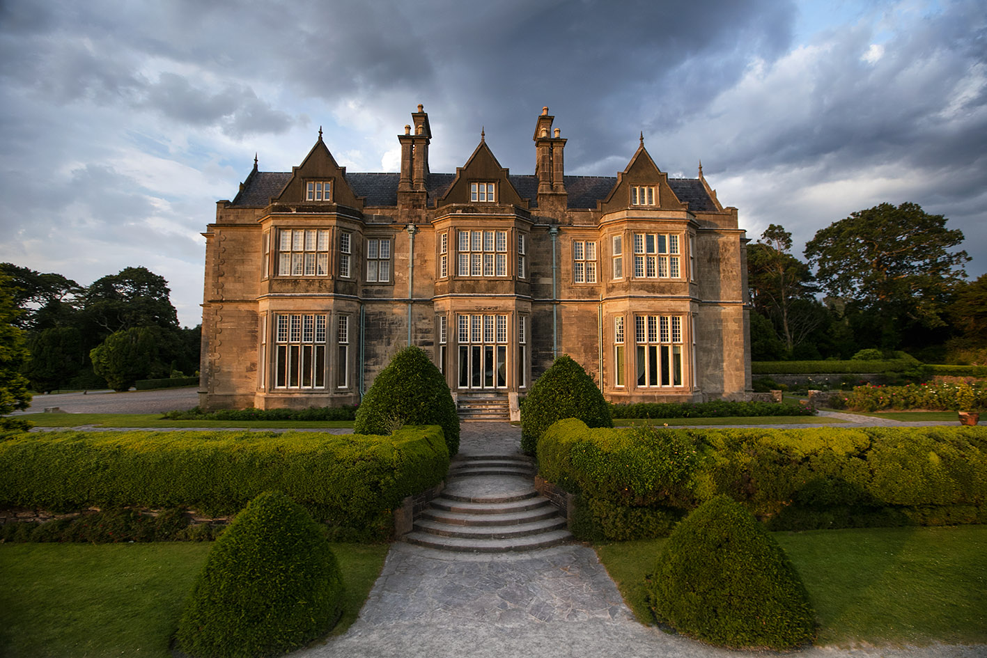 Muckross House